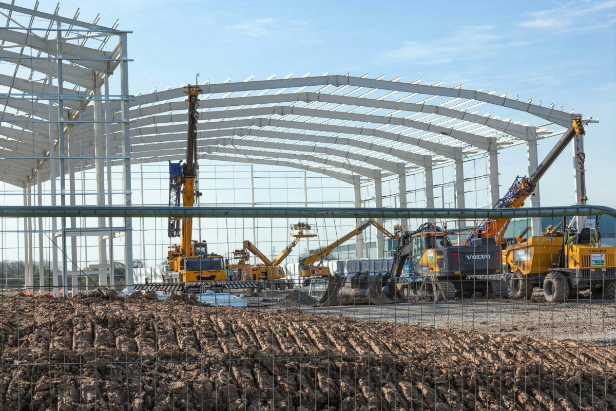 Structural steel welding and facility erection services